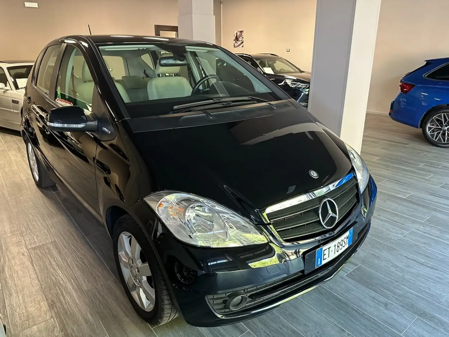 Mercedes-Benz A 160 A 160 benzina  Executive - Neopatentati Schwarz - 1