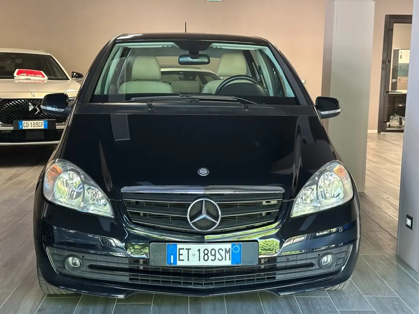 Mercedes-Benz A 160 A 160 benzina  Executive - Neopatentati Schwarz - 2