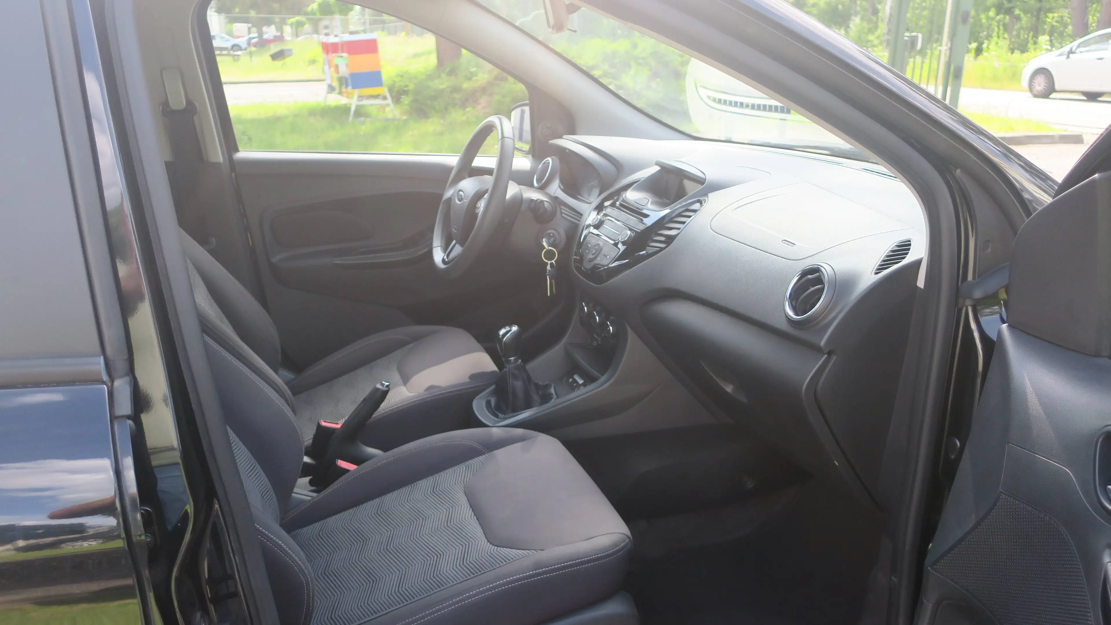 Ford Ka/Ka+ Ka 1.2i Ultimate — photo 10