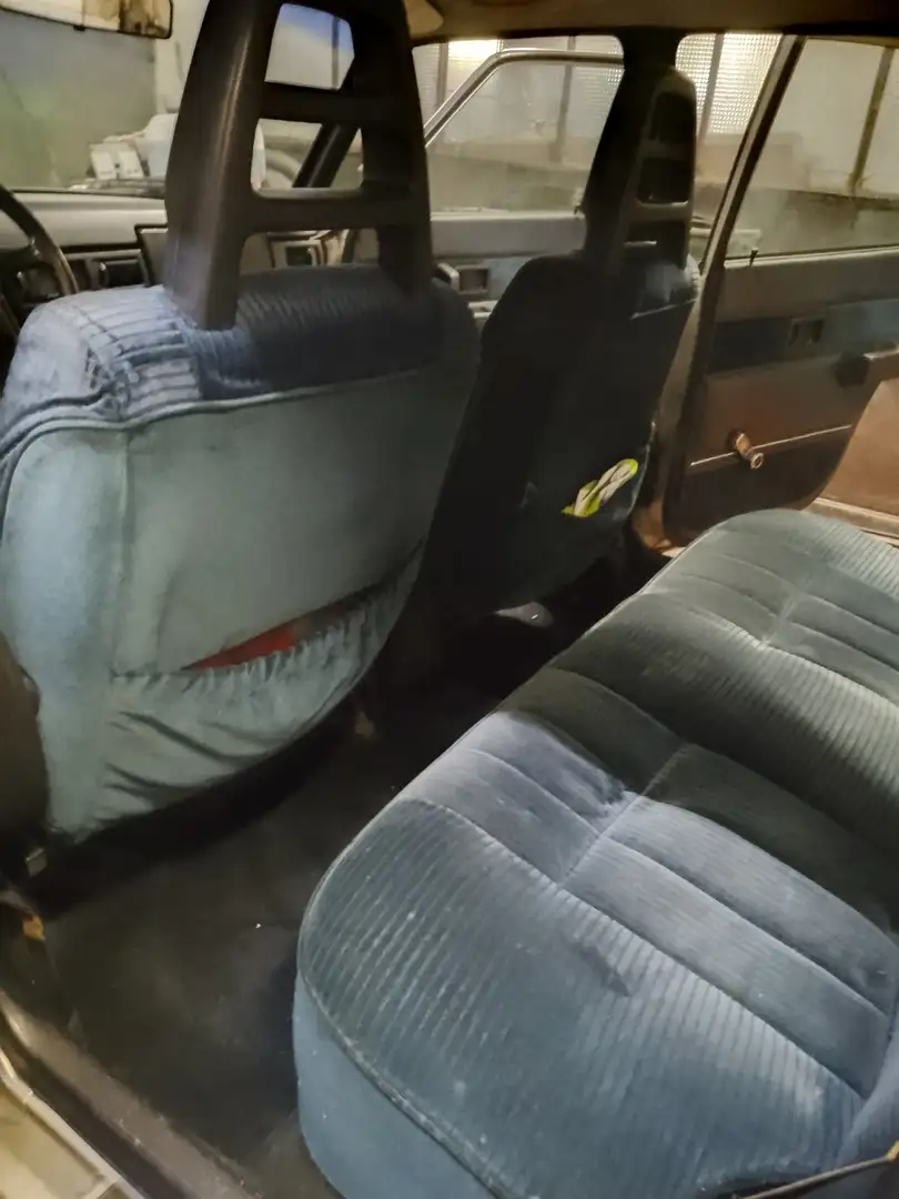 Volvo 245 GLS Grau - 2