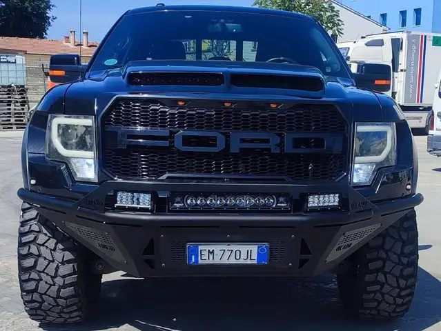 Ford F 150 RAPTOR SVT 6.2