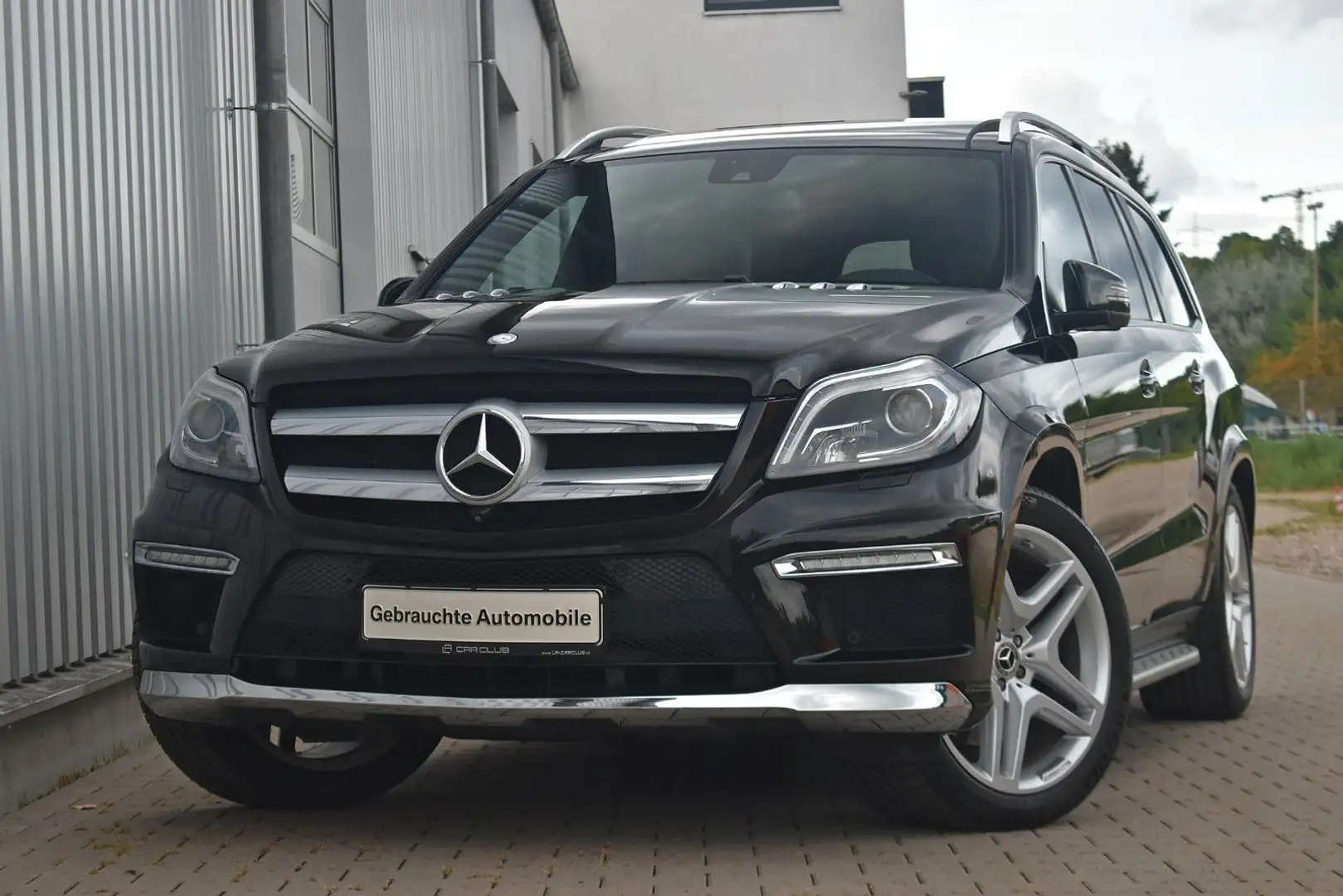 Mercedes-Benz GL 500 4MATIC* AMG! Pano! Fond! lückenlos MB! * Schwarz - 2
