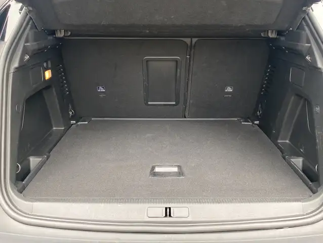 Peugeot 3008 view 6