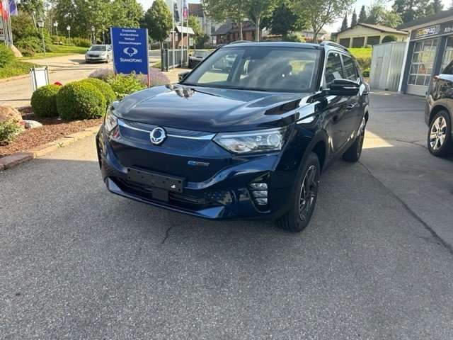 Imagine SsangYong Korando E-Motion bronze