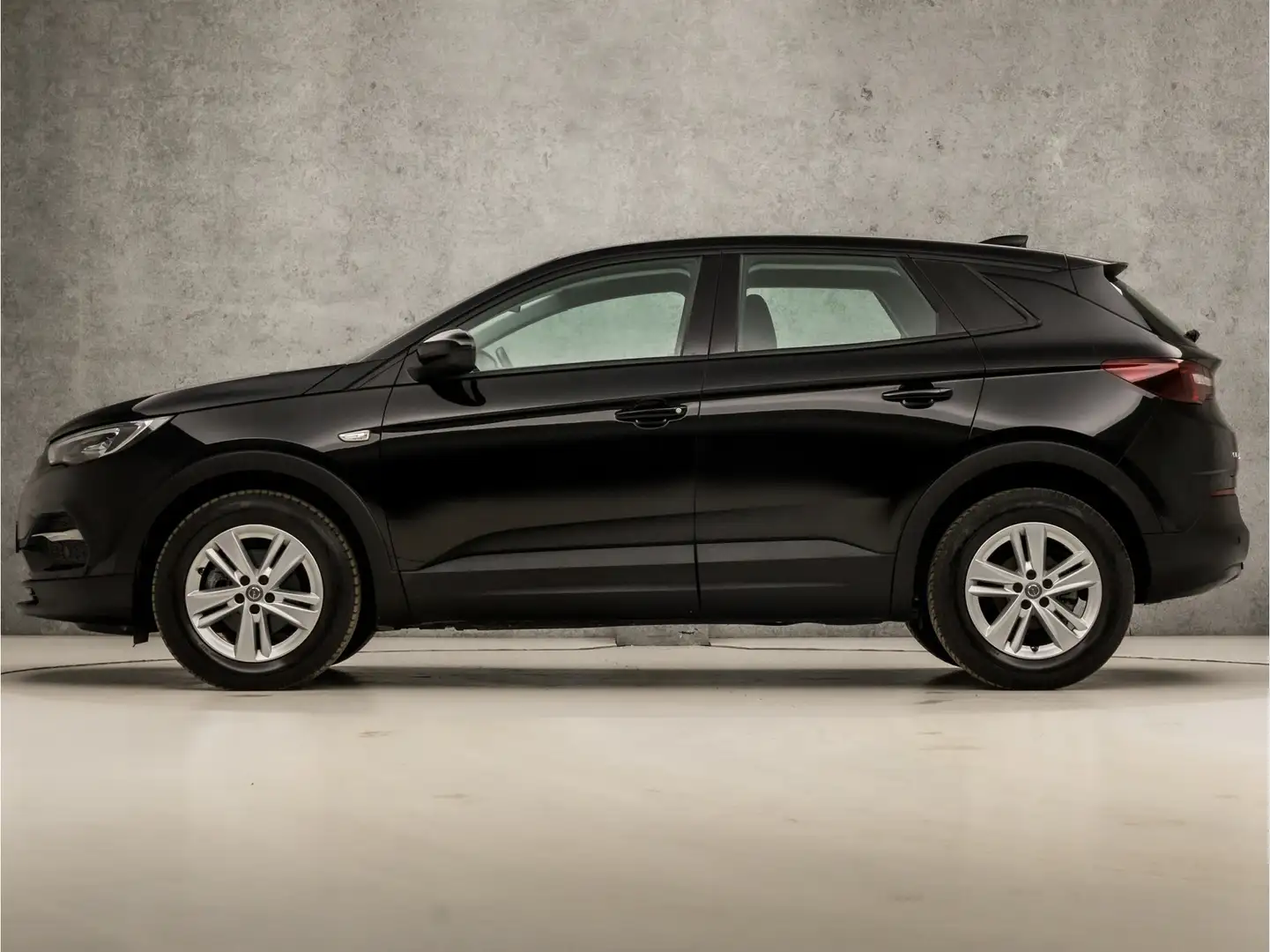 Opel Grandland X 1.2 Turbo Sport Automaat (APPLE CARPLAY, GROOT NAV Noir - 2