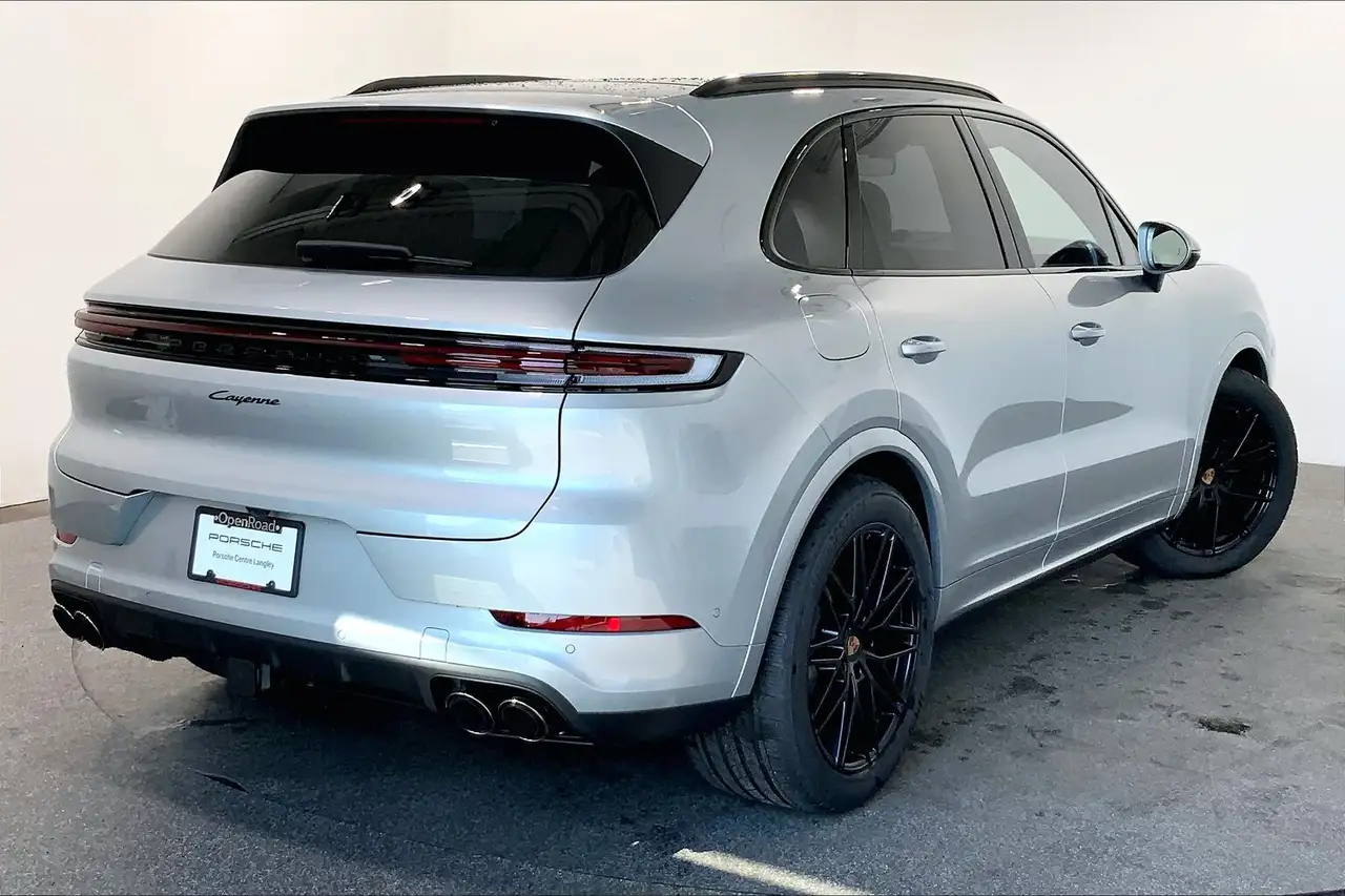 Porsche Cayenne снимка Porsche Cayenne