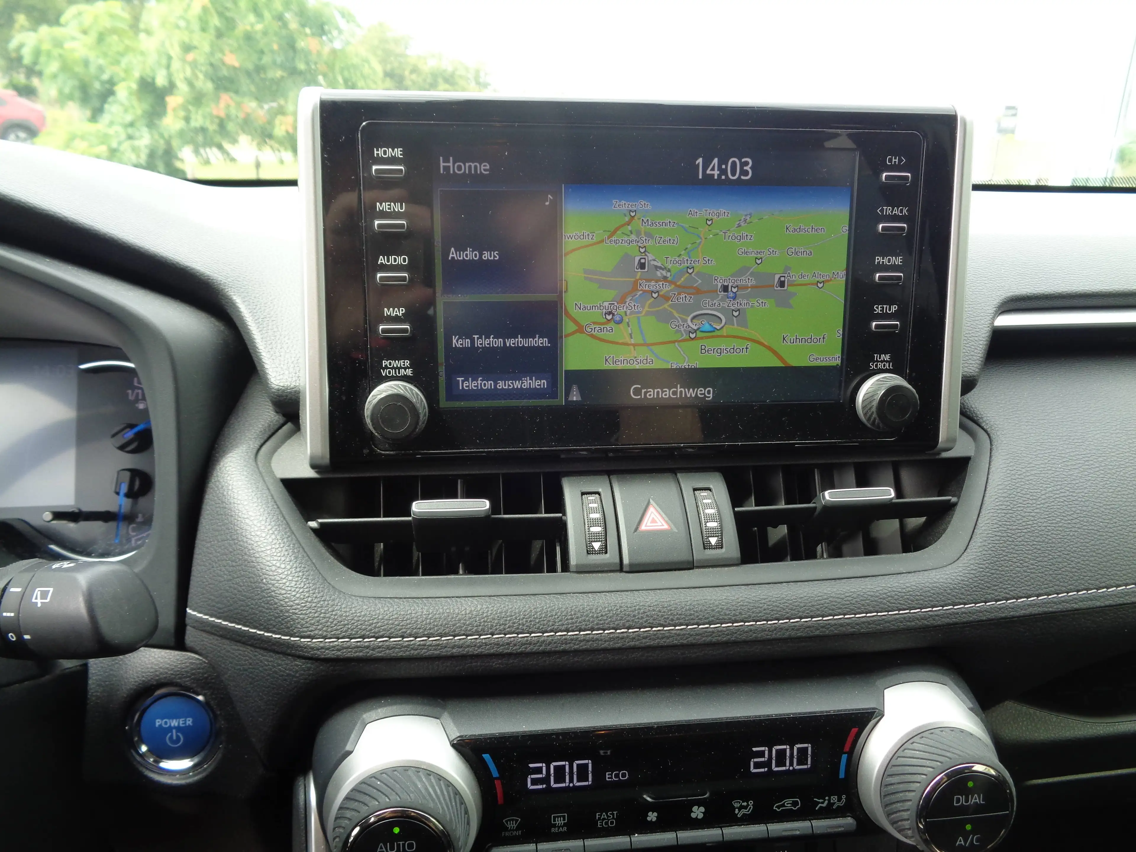 Toyota RAV 4 Hybrid 4x2 Team Deutschland — photo 9
