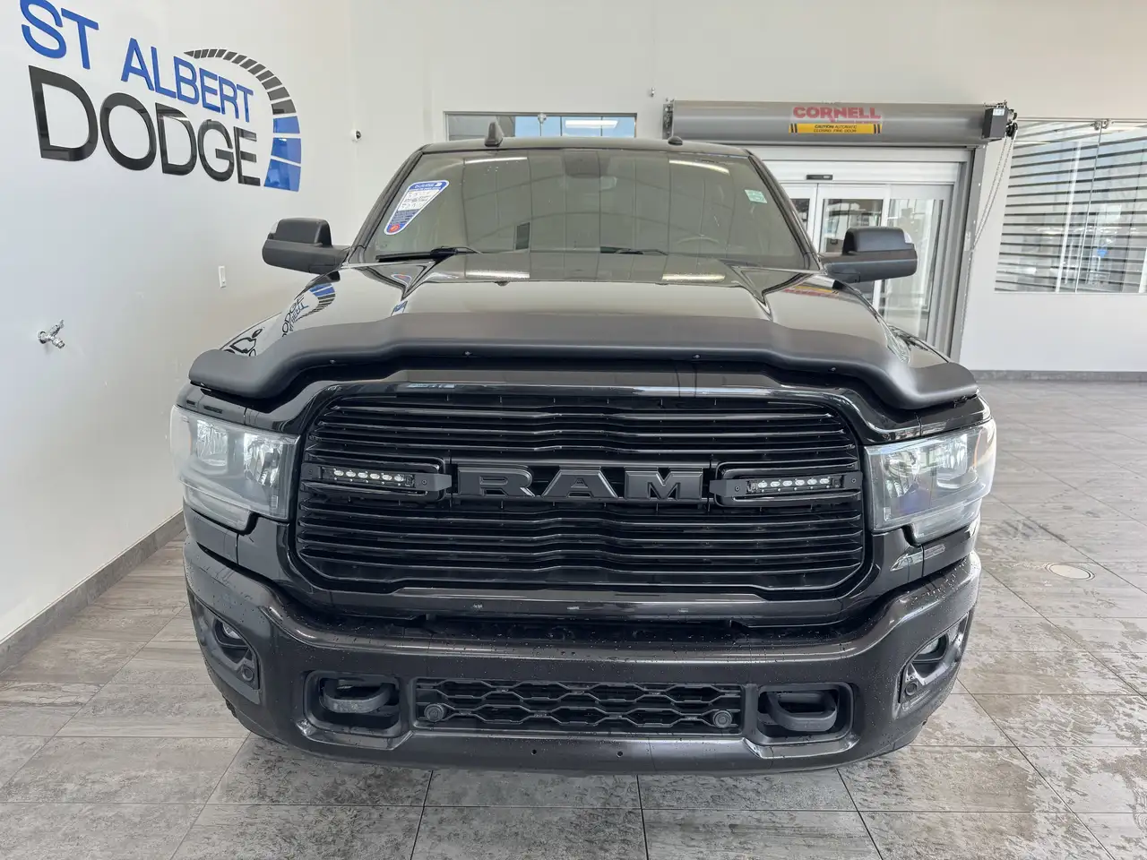 RAM 3500 снимка RAM 3500