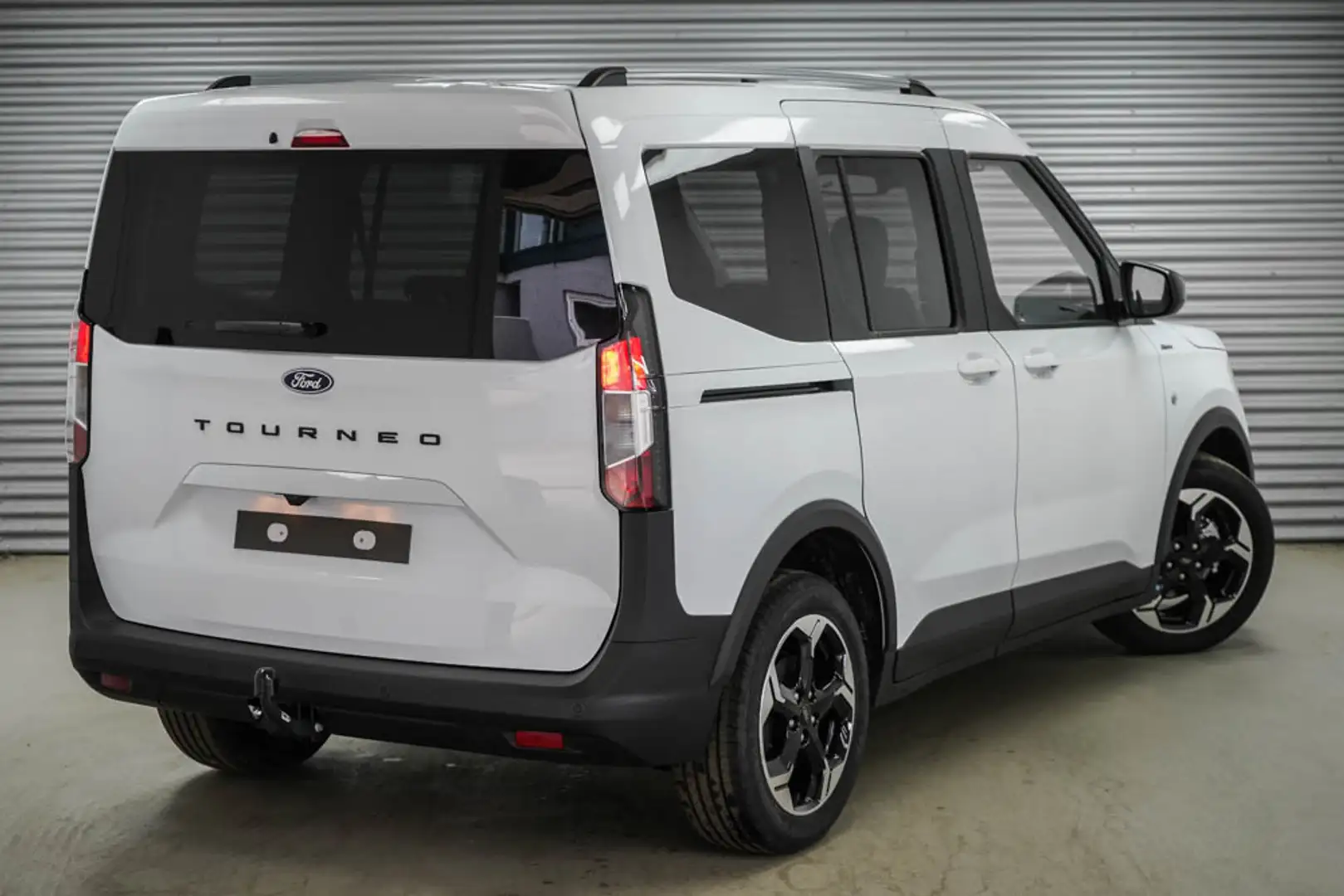 Ford Tourneo Courier 1,0 EcoBoost A7 Active - L -LAG. Alb - 2