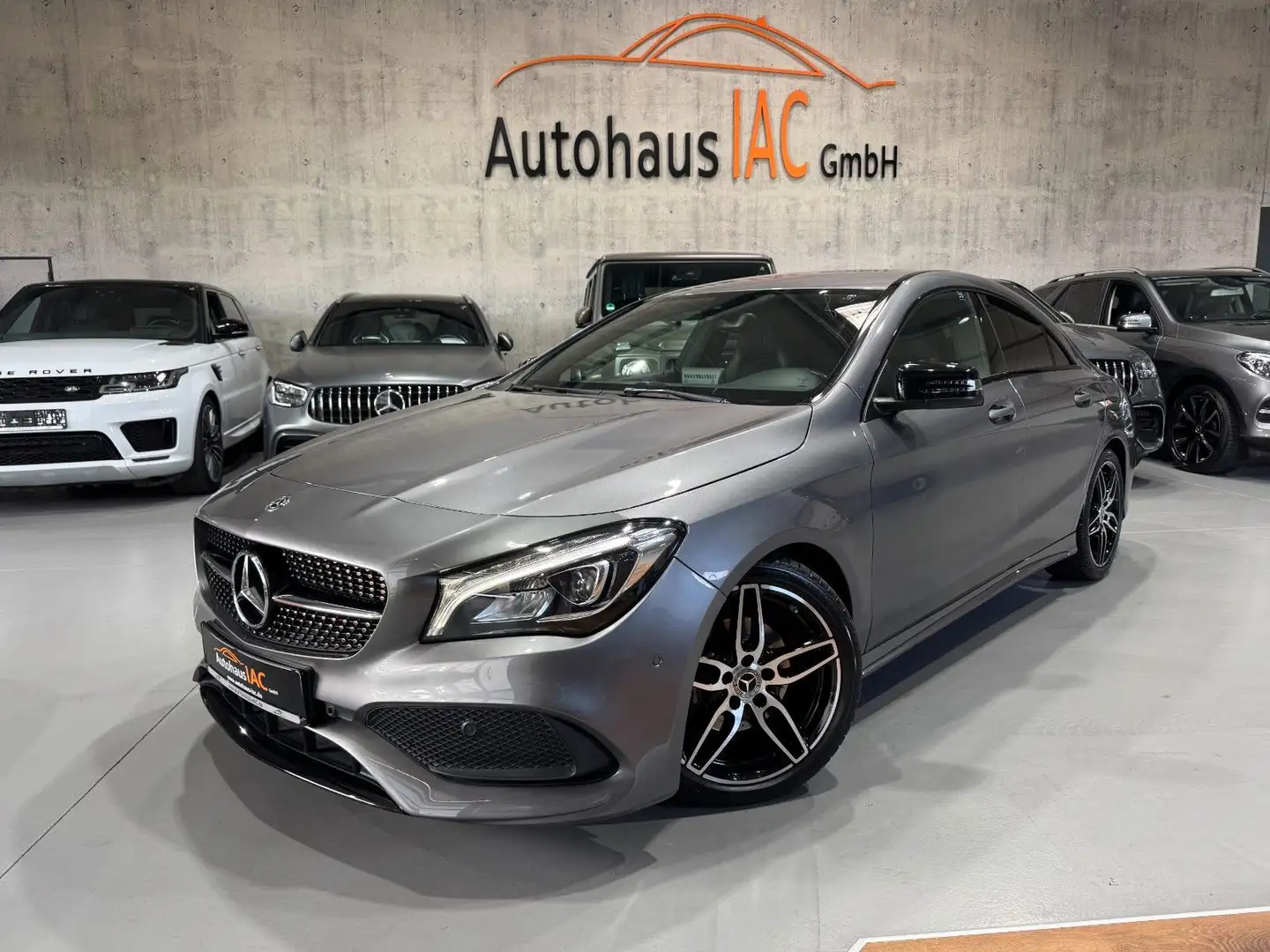 Mercedes-Benz CLA 200 /CDI/AMG/LED/TEMPO/RFK/SITZH/NAVI/ Grau - 1