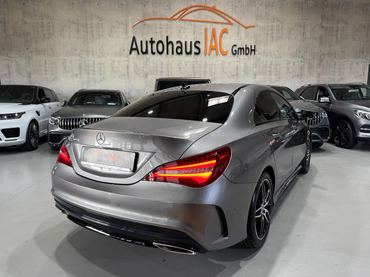 Mercedes-Benz CLA 200 /CDI/AMG/LED/TEMPO/RFK/SITZH/NAVI/ Grau - 2