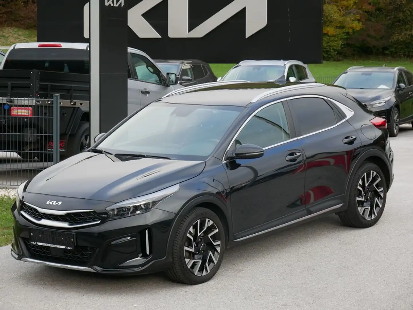 Kia XCeed Xceed 1,0 TGDI GPF Gold Schwarz - 1