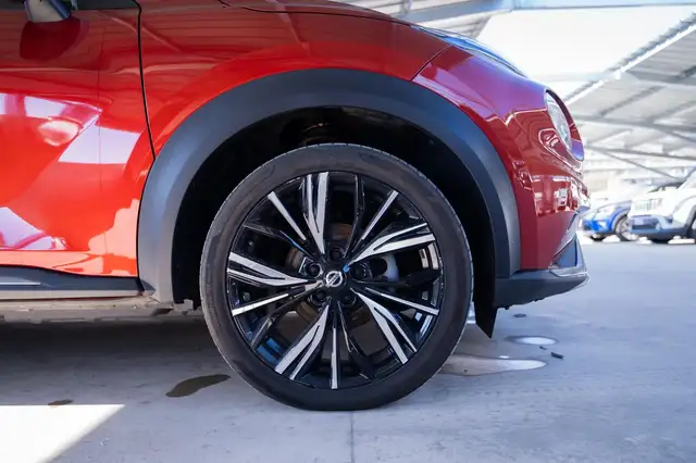 Nissan Juke view 15