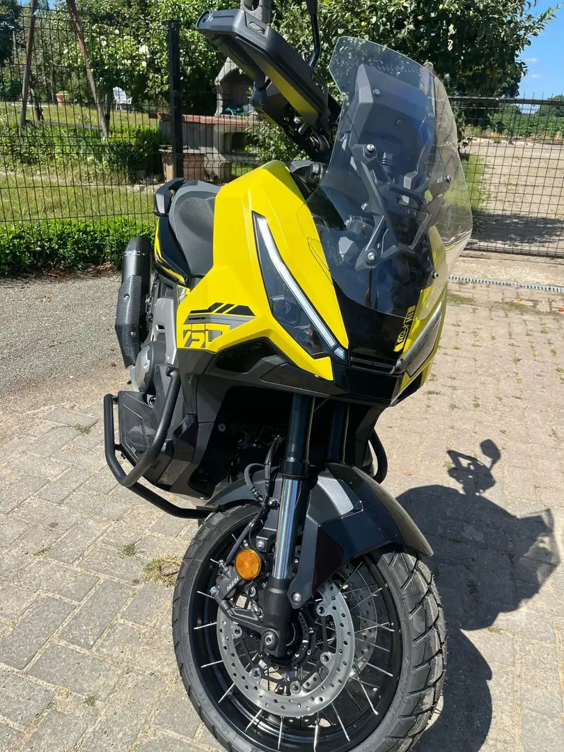 Honda X-ADV EDITION SPÉCIAL Jaune - 2