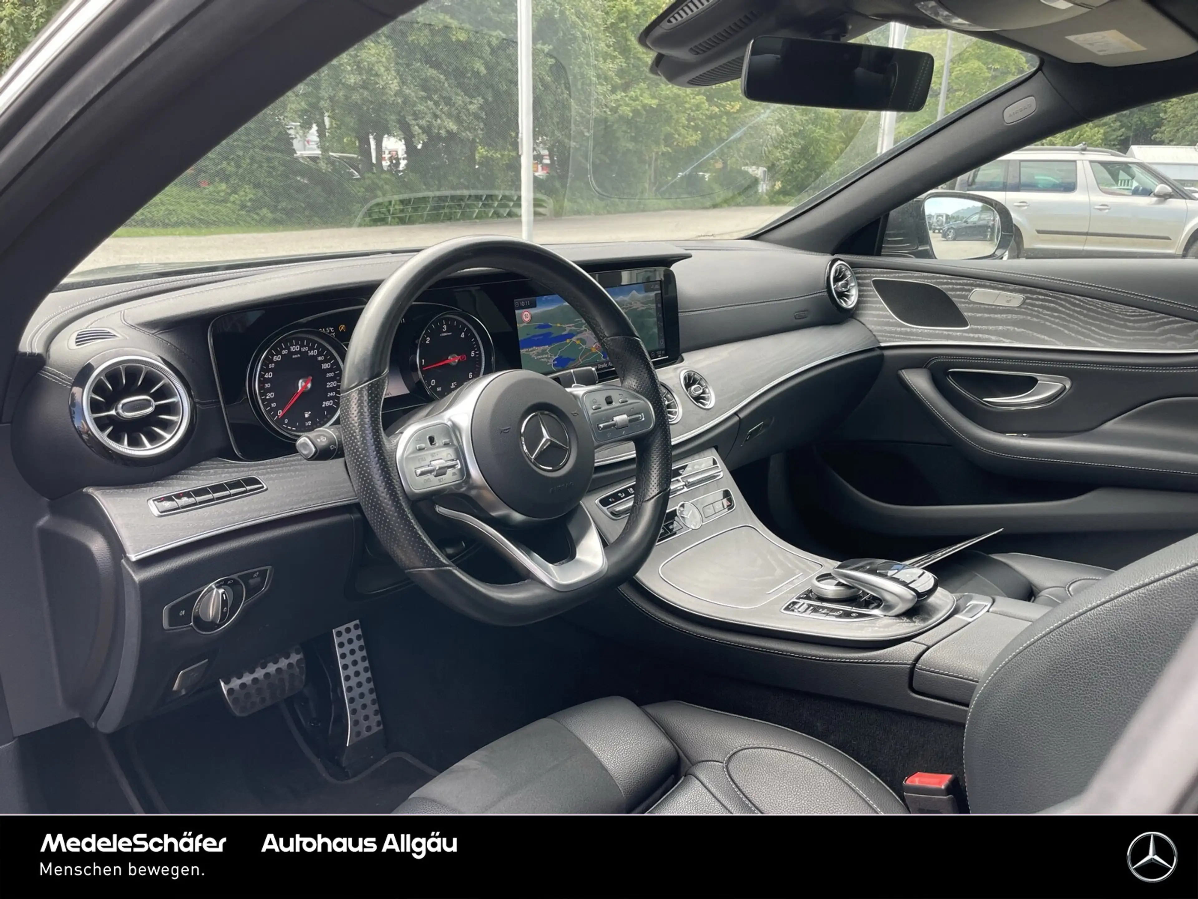 Mercedes-Benz CLS 220 CLS 220 d AMG Distro SHD MLED 360 Ambi Servoschl — photo 14