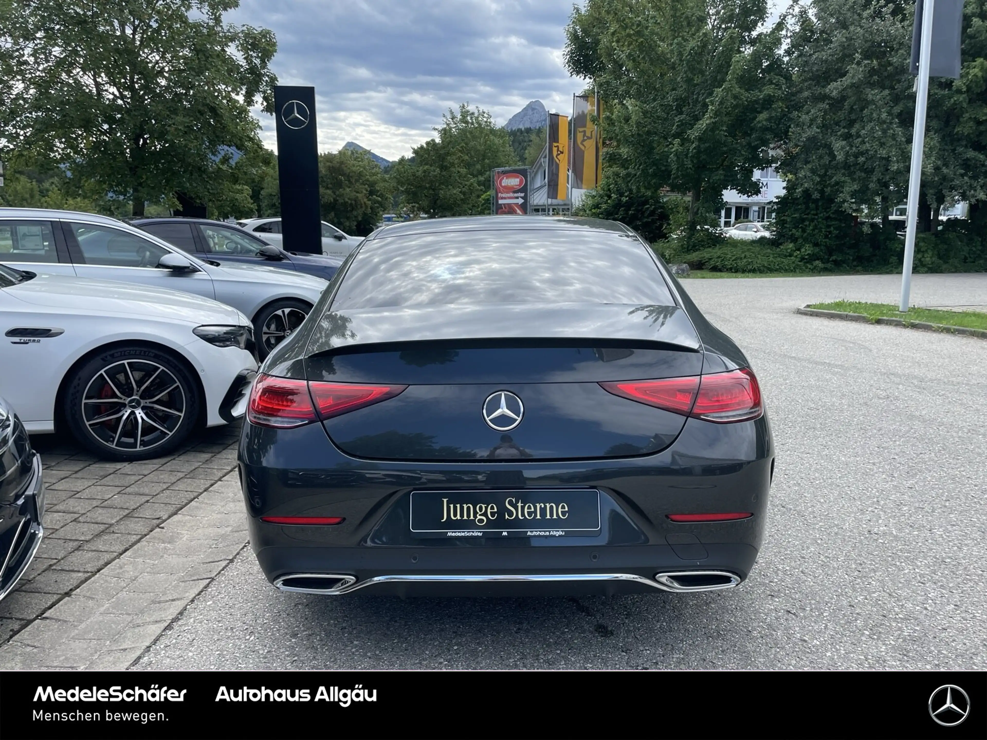 Mercedes-Benz CLS 220 CLS 220 d AMG Distro SHD MLED 360 Ambi Servoschl — photo 6
