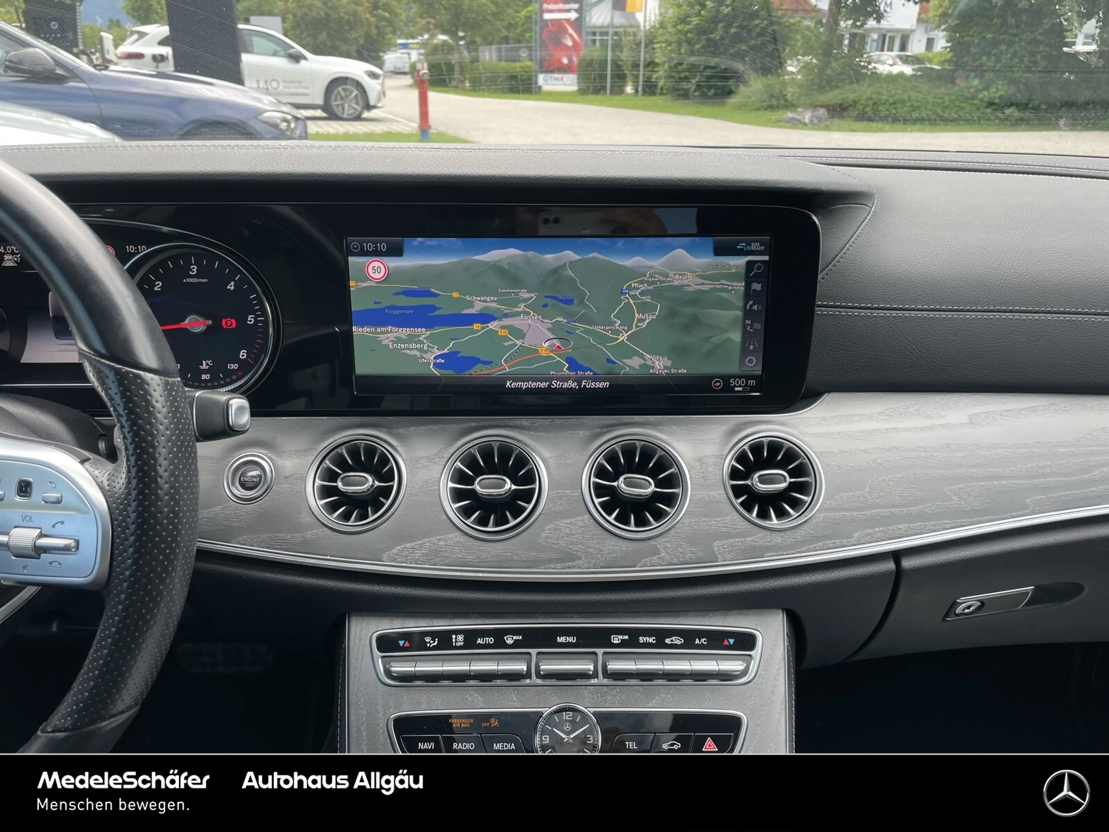Mercedes-Benz CLS 220 CLS 220 d AMG Distro SHD MLED 360 Ambi Servoschl — photo 12