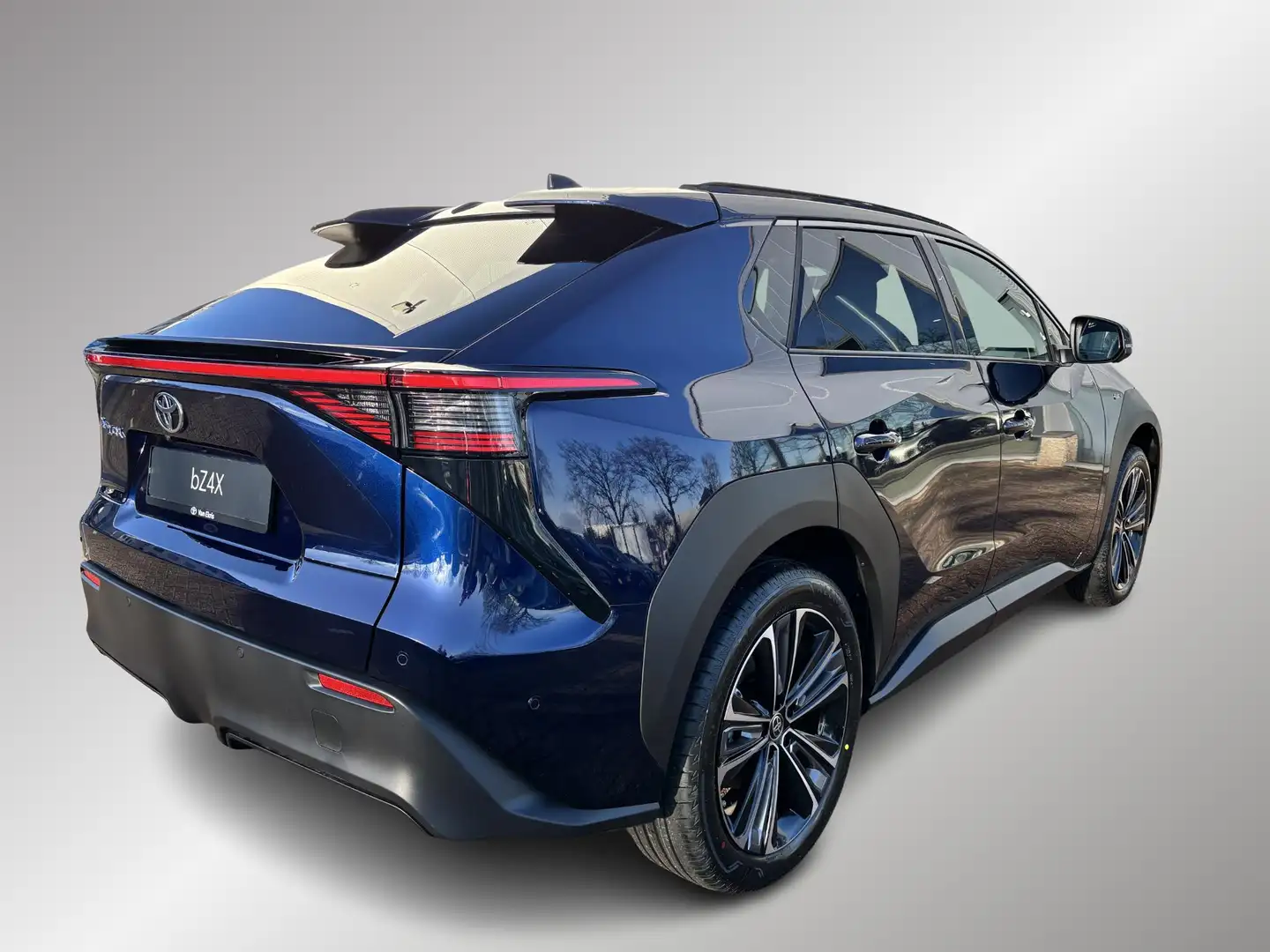 Toyota bZ4X Premium 71 kWh, Licht leder, Direct leverbaar, € 7 Azul - 2