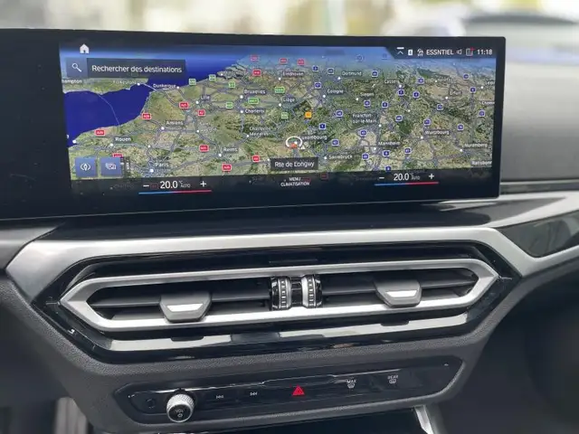 BMW 3 Series view 9