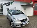 Mercedes-Benz A 180 1.7/NAVI/KLIMA/SHZ/LMF/PDC/FREISPRECH Silber - thumbnail 1