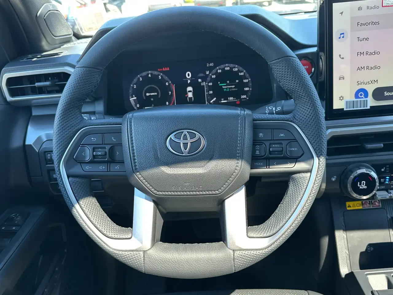 Toyota Tacoma photo Toyota Tacoma
