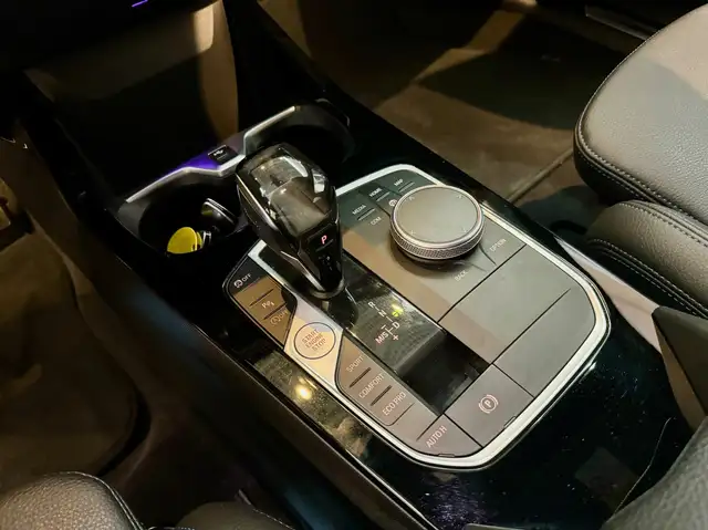 BMW 1 Series view 11