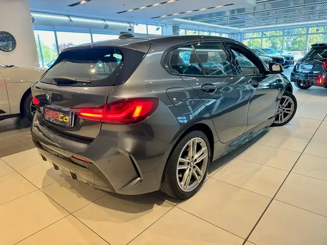 BMW 1 Series view 7