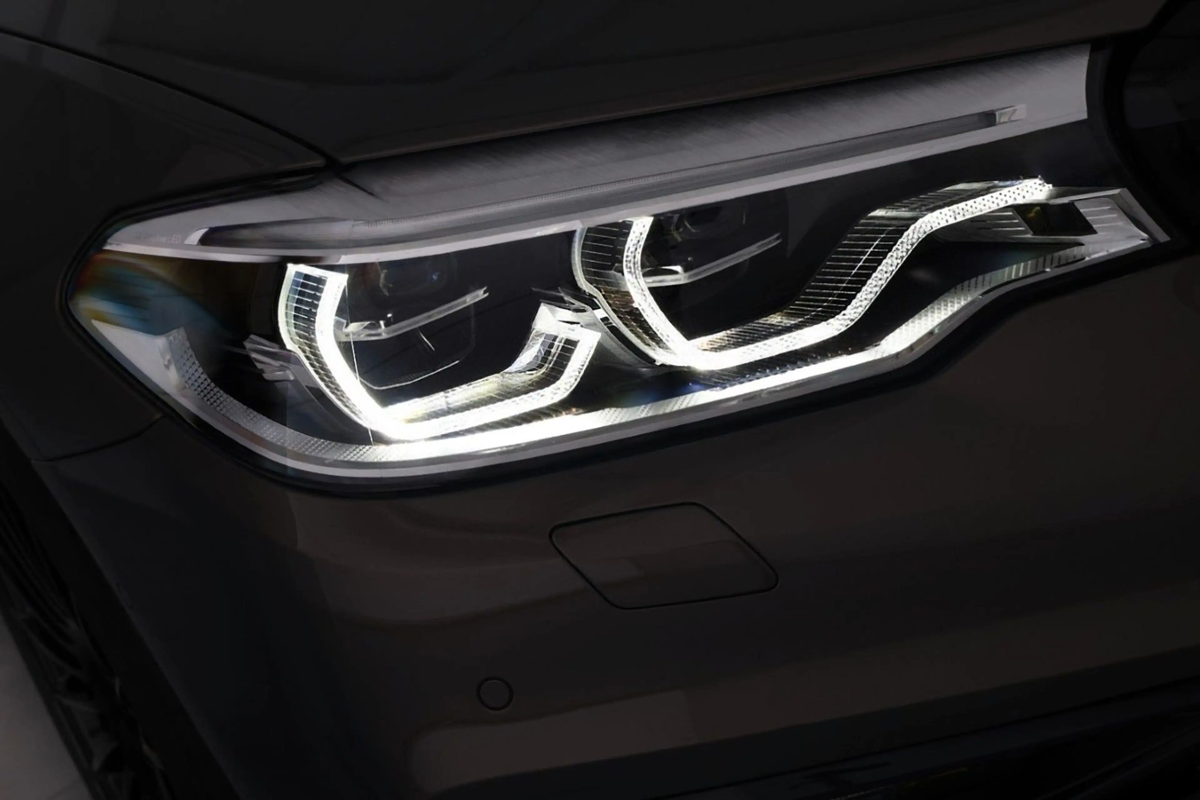Alpina B5 BITURBO Touring SWITCH-TRONIC Allrad — photo 12