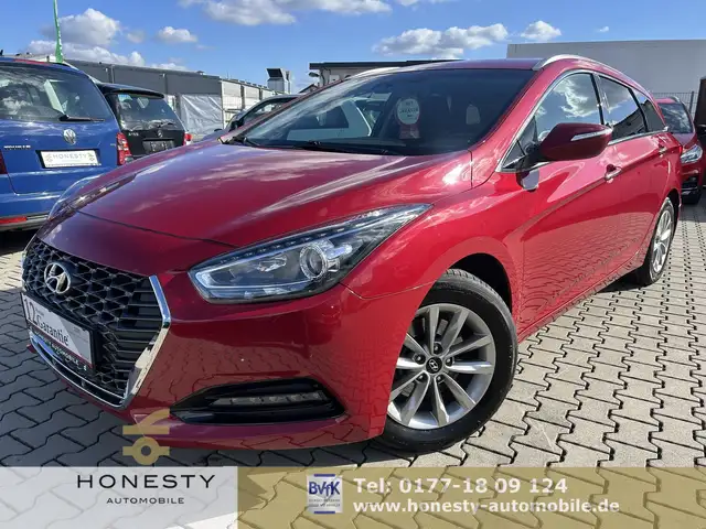 Hyundai i40 Kombi 1.6 GDI Space Blue*ANHÄNGERKUPPLUNG*RÜCKF...