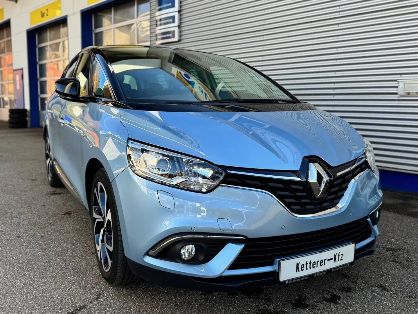 Renault Scenic IV Grand BOSE Edition 7-sitzer Blau - 1