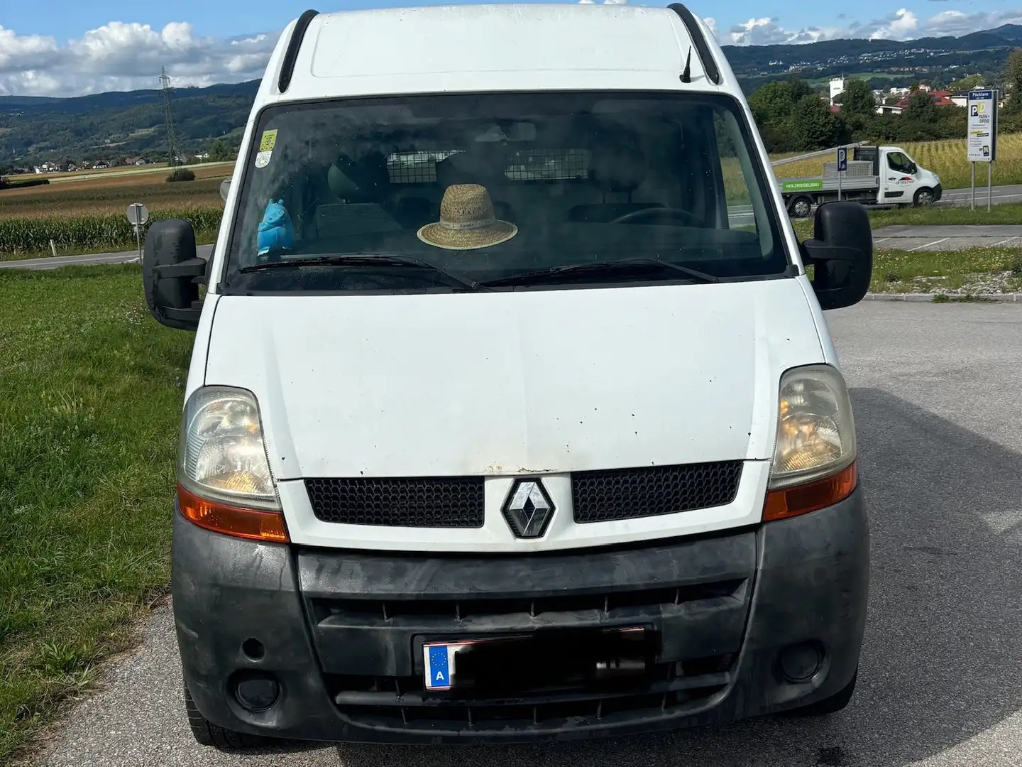 Renault Master Master L1H1 Minibus Authent 2,5 dCi 120 Authentiqu White - 1