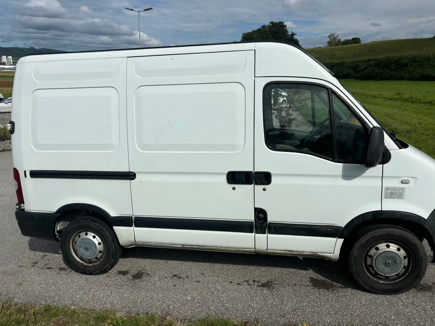 Renault Master Master L1H1 Minibus Authent 2,5 dCi 120 Authentiqu White - 2