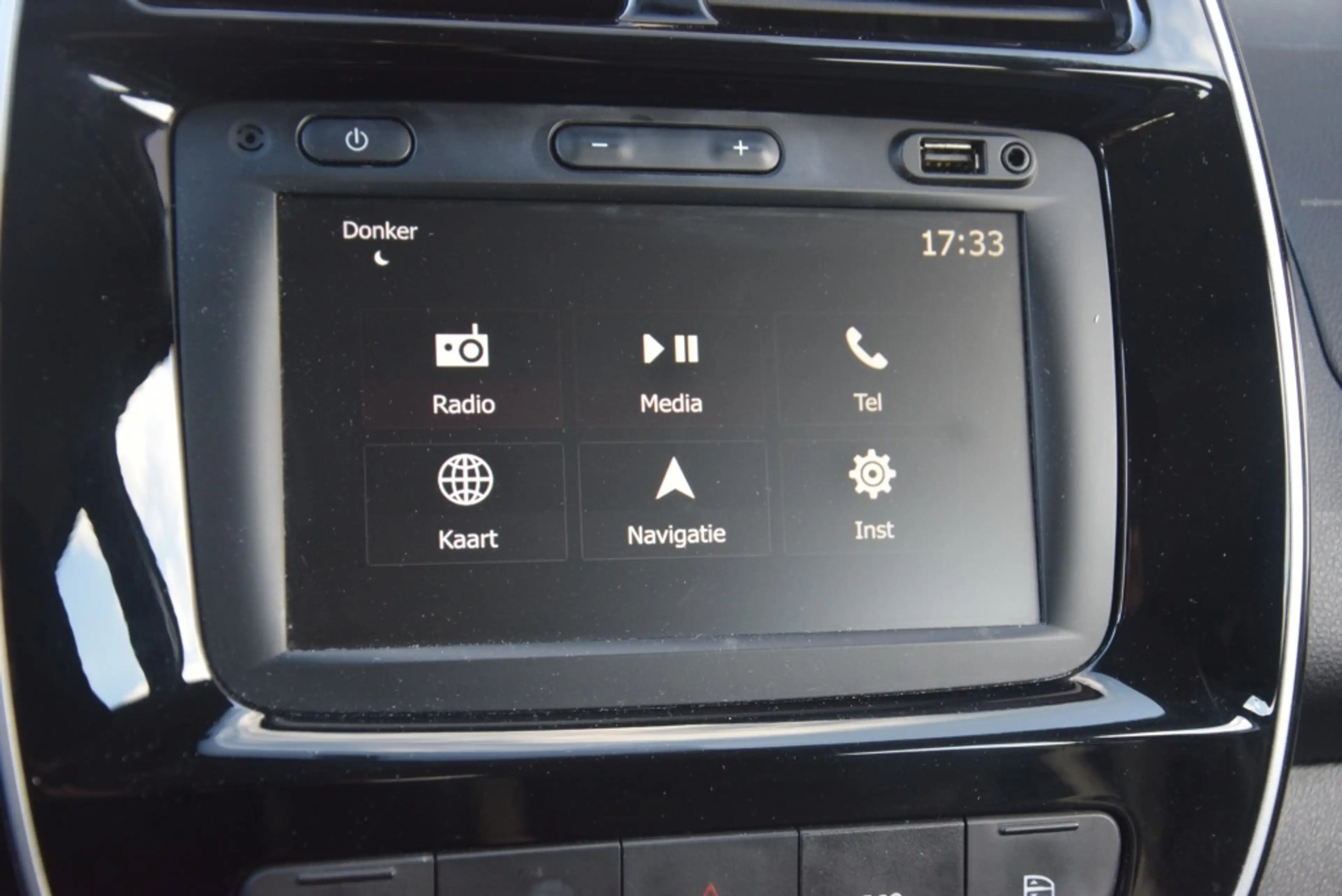 Dacia Spring Essential 27kWh SOH90,4% — photo 23