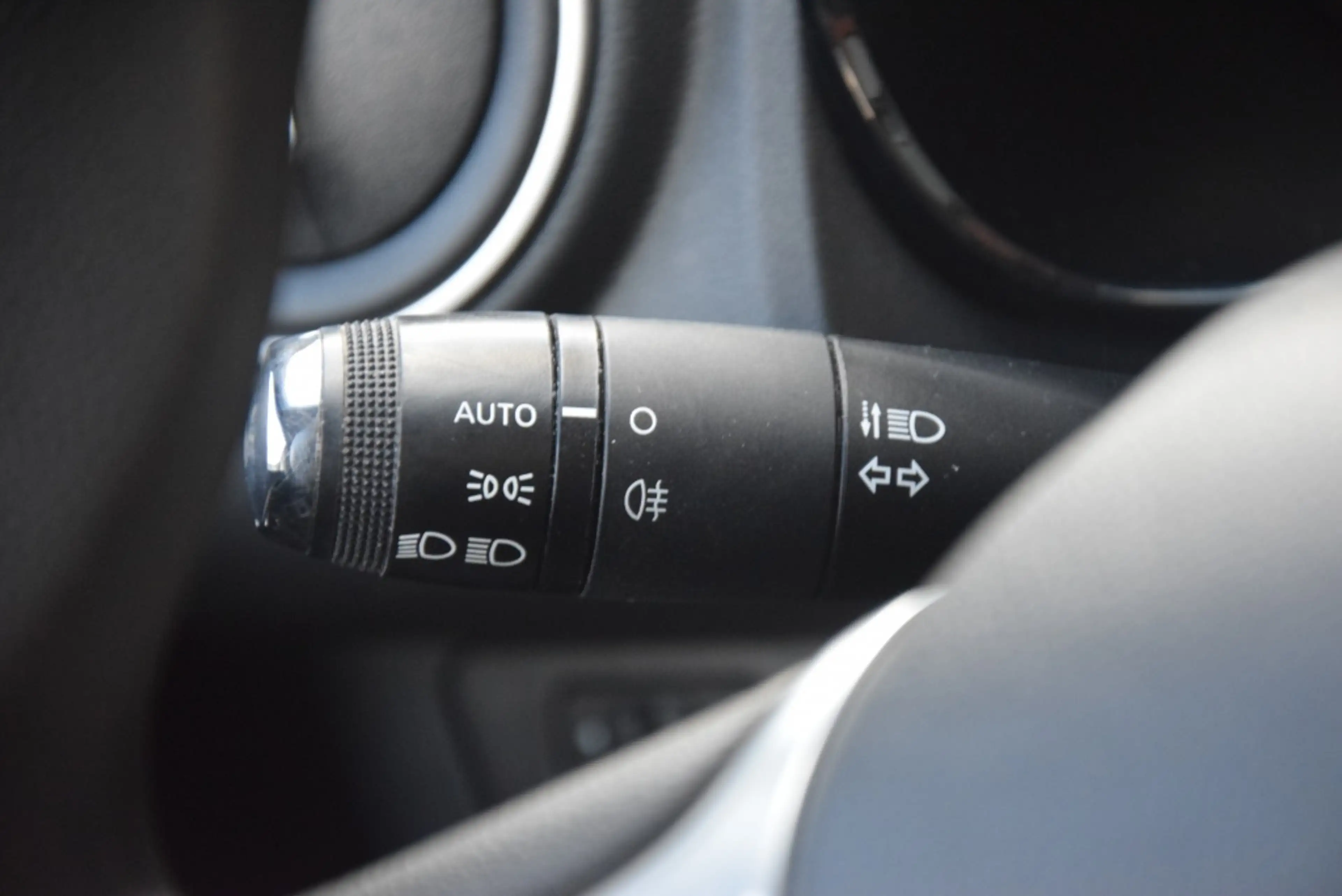 Dacia Spring Essential 27kWh SOH90,4% — photo 20
