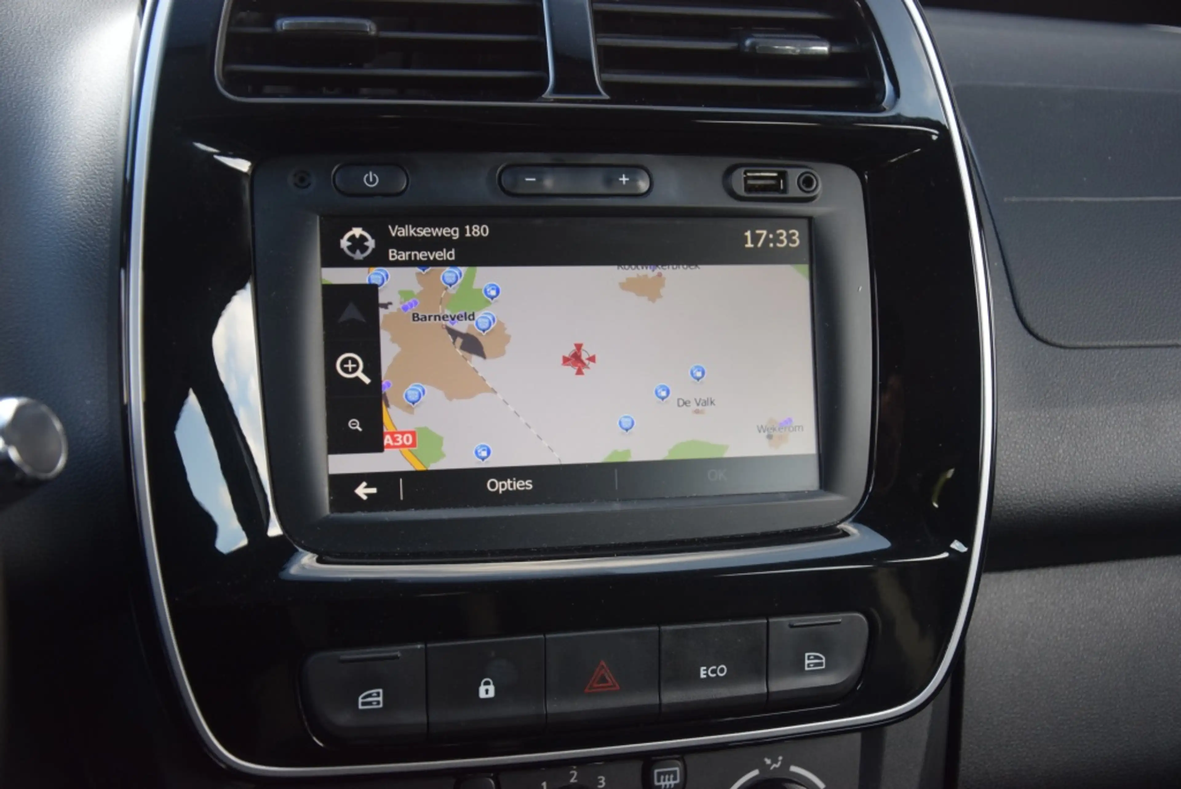 Dacia Spring Essential 27kWh SOH90,4% — photo 22