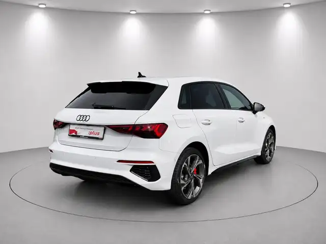 Audi A3 view 3