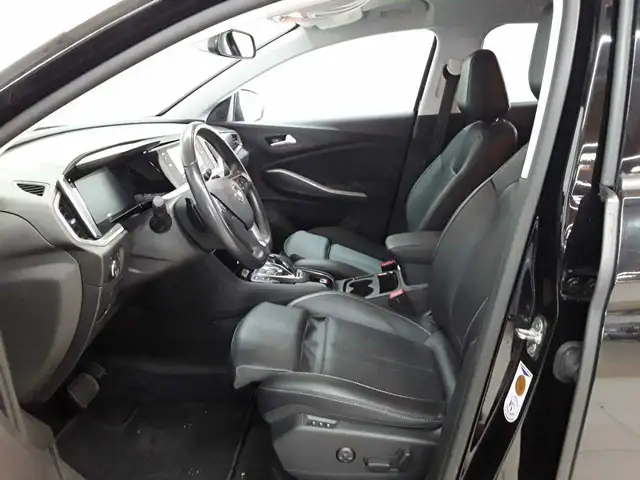 Opel Grandland view 7