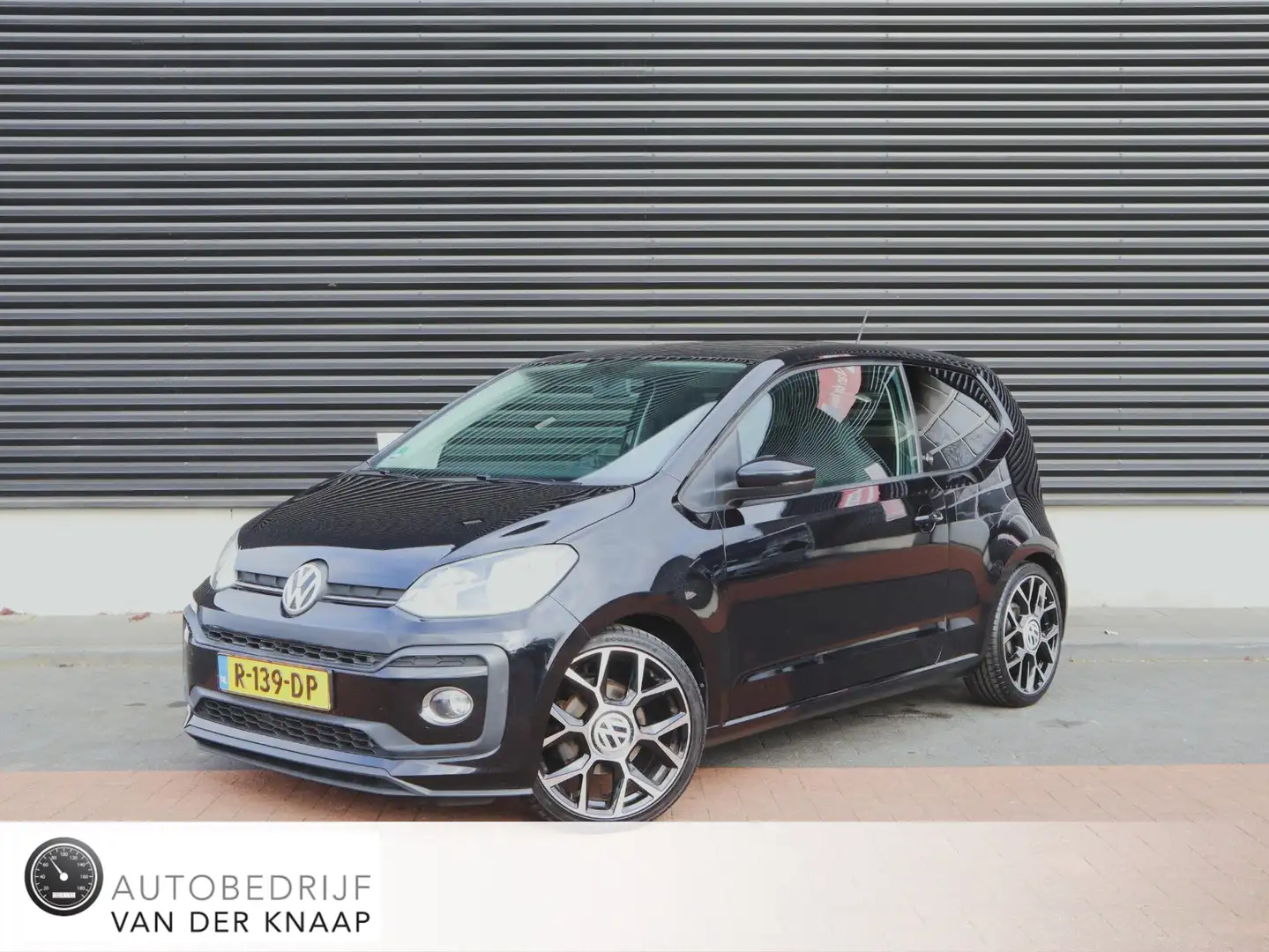 Volkswagen up! 1.0 TSI BMT high up! | Clima | PDC | Voorstoelen v Negro - 1