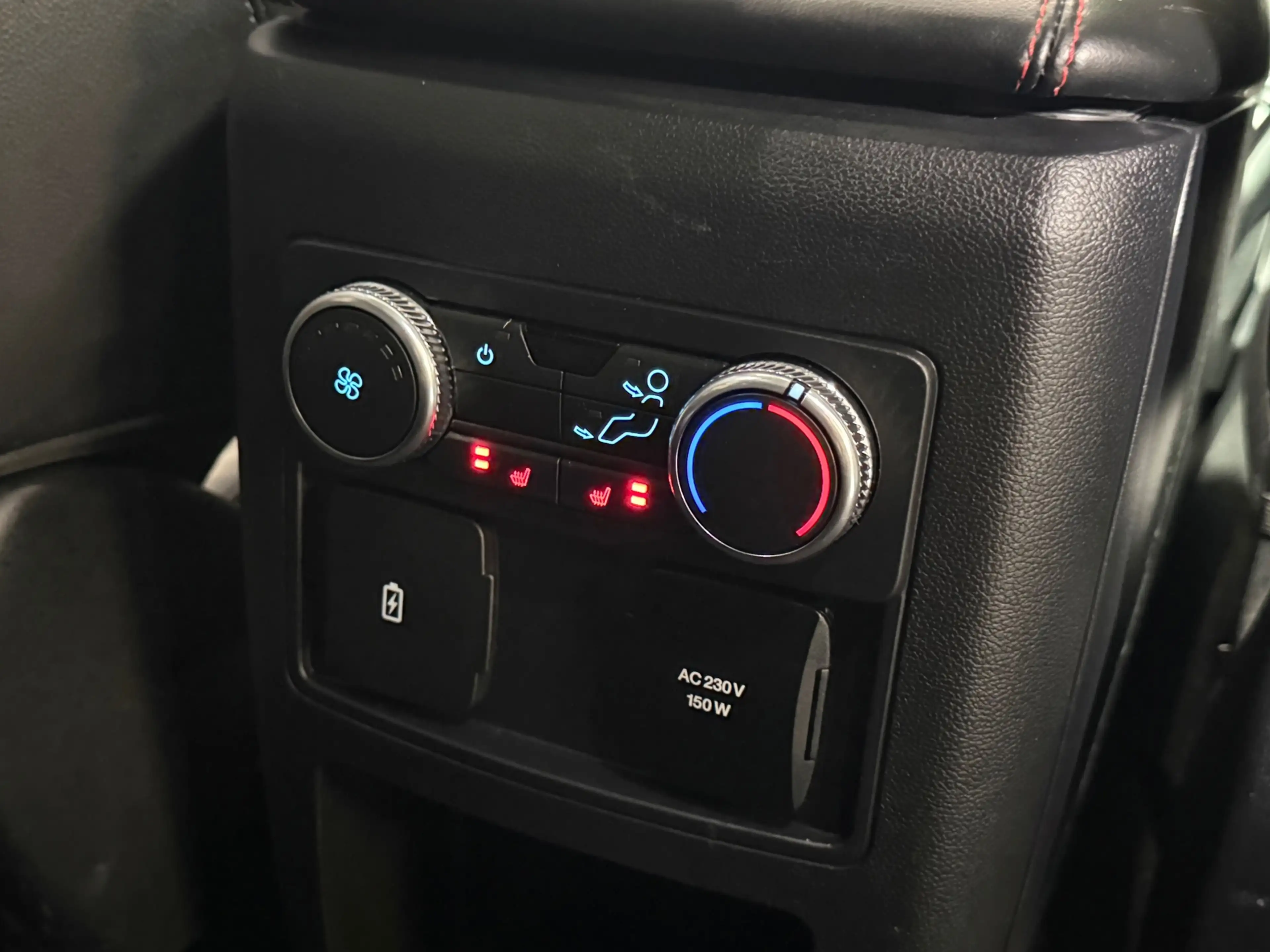 Ford Explorer 3.0 V6 EcoBoost PHEV ST-Line | Pano | Massage | Ca — photo 15
