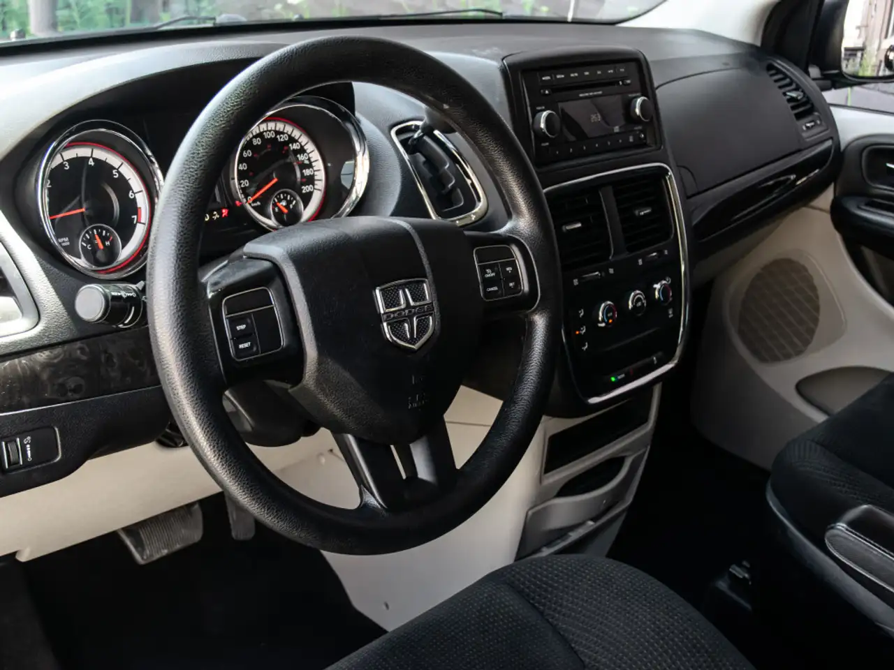 Dodge Grand Caravan fotografie Dodge Grand Caravan