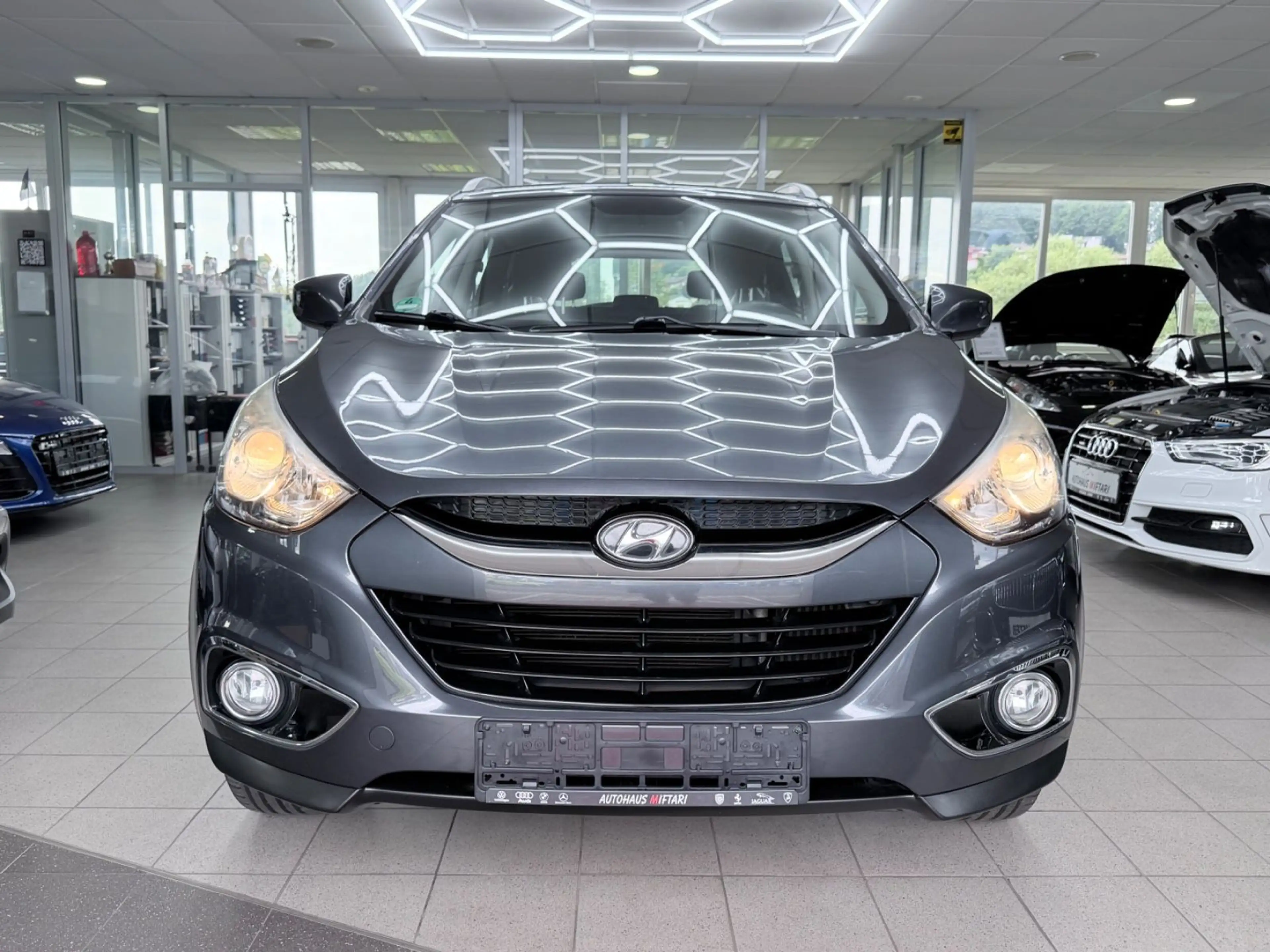 Hyundai iX35 Comfort 1.7CRDi Klima PDC SHZ ISOFIX — photo 2