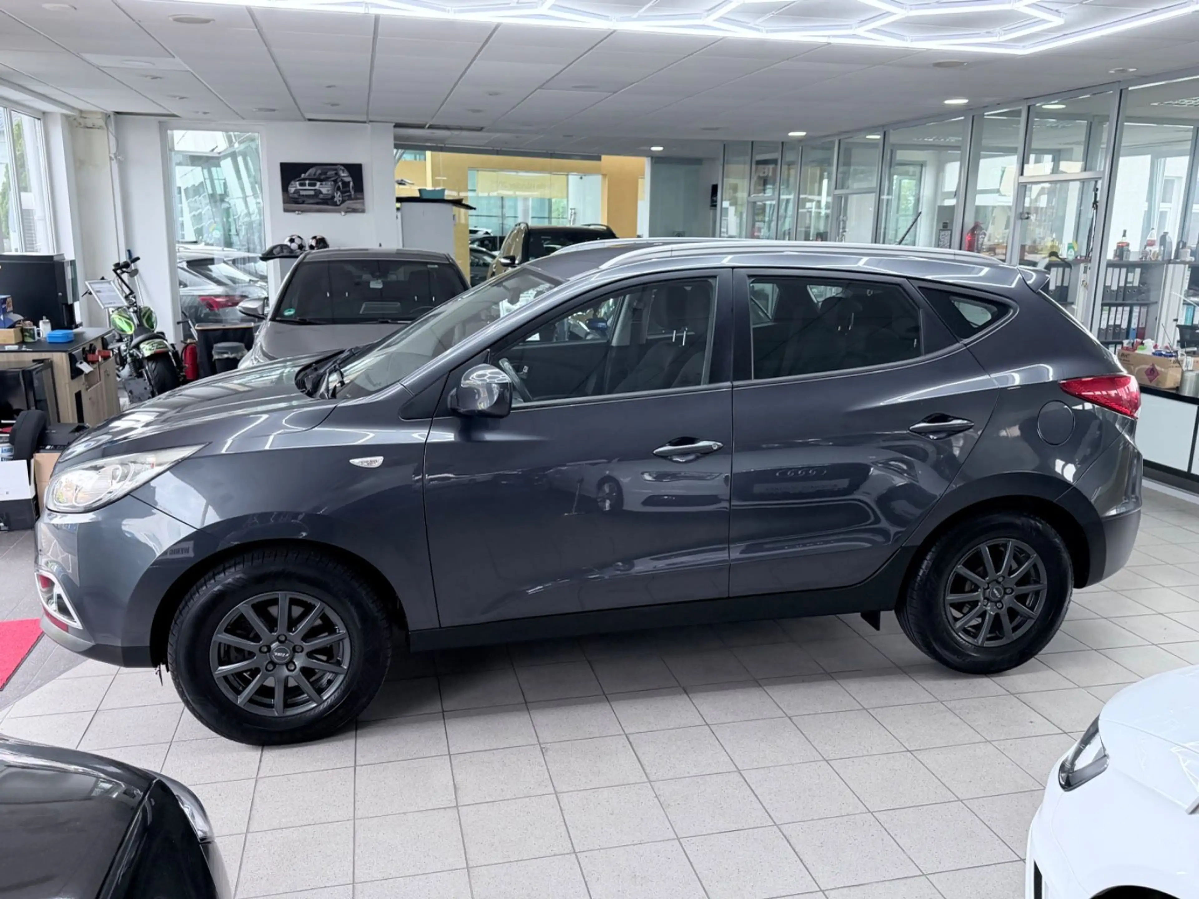 Hyundai iX35 Comfort 1.7CRDi Klima PDC SHZ ISOFIX — photo 8