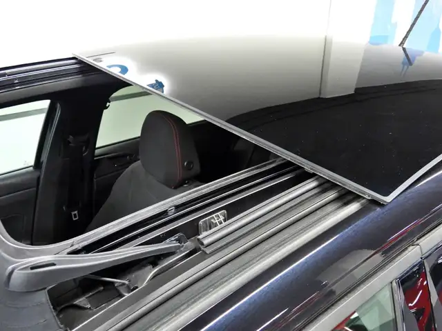 Volkswagen Polo view 9