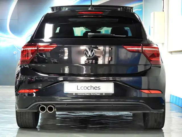 Volkswagen Polo view 8