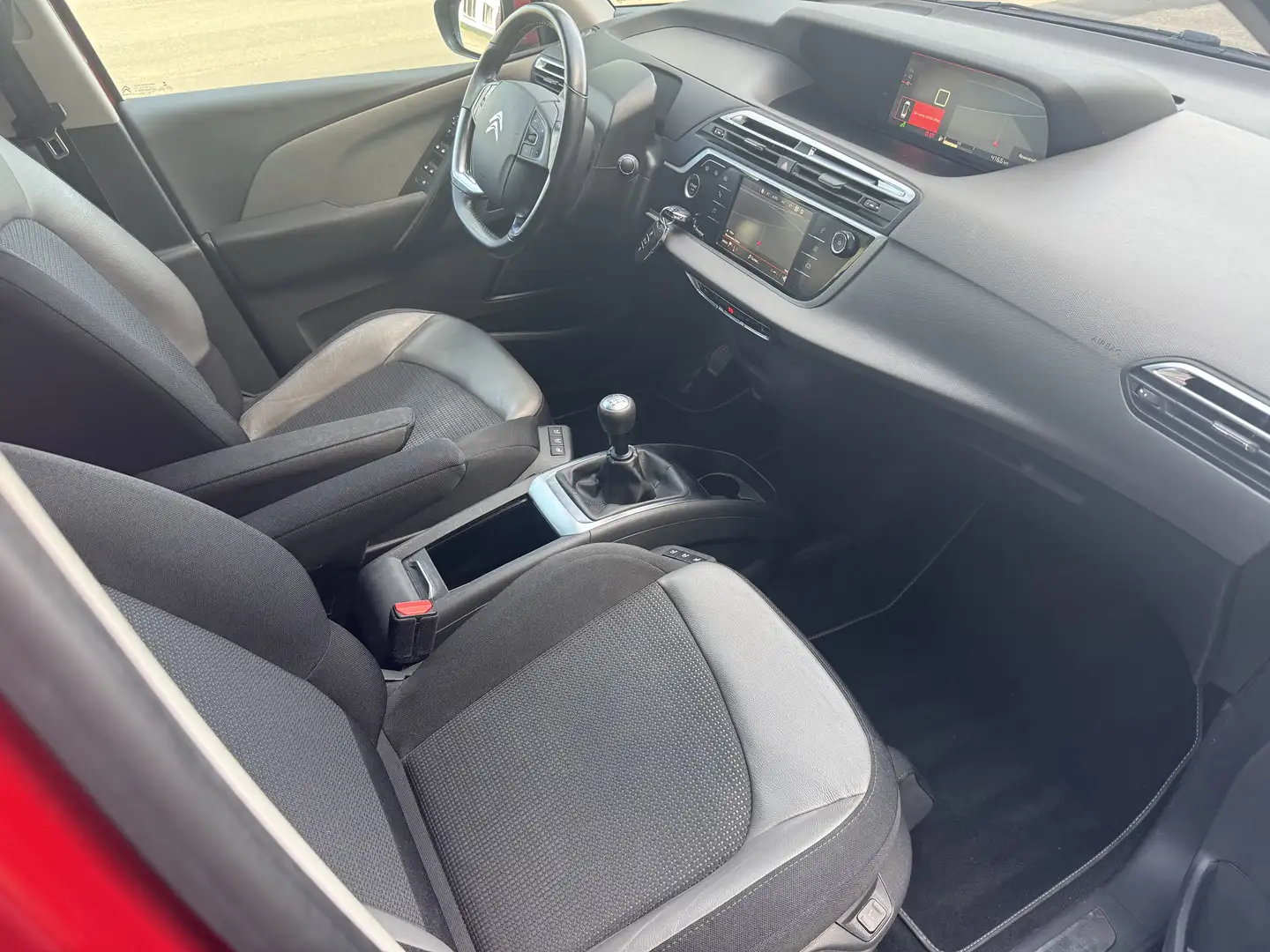 Citroen C4 SpaceTourer Shine 1.2 96 kW / Navi / Xenon / Kamera Rojo - 2