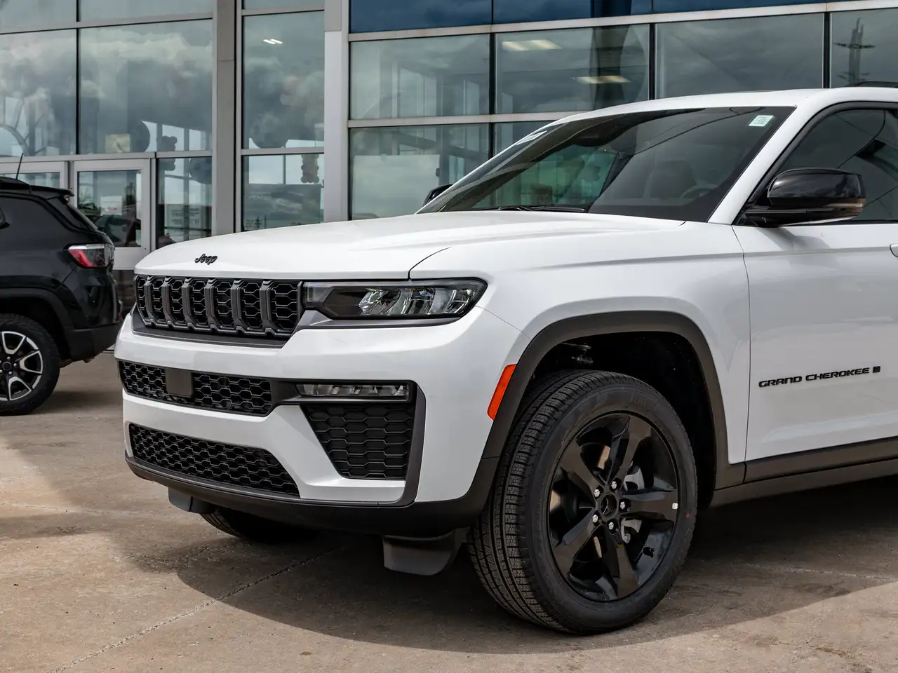 Jeep Grand Cherokee 2026 — фото 14