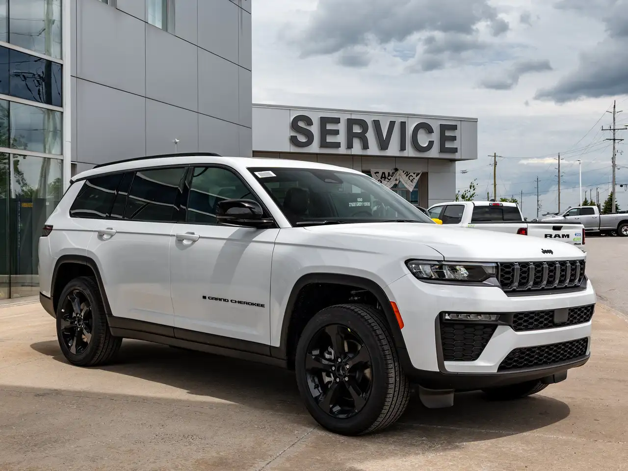 Jeep Grand Cherokee 2026 — фото 12