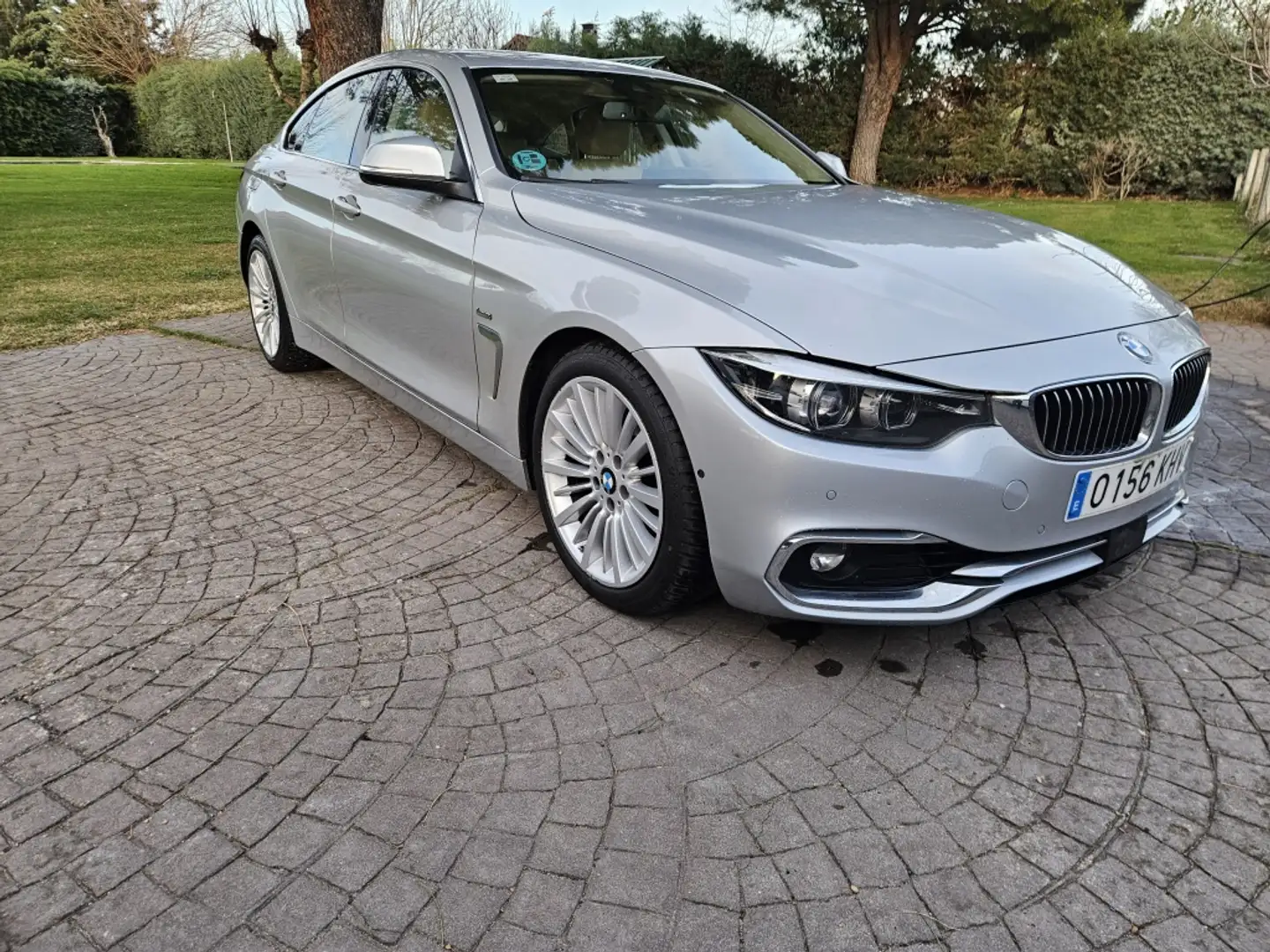BMW 420 420iA Gran Coupé Plateado - 1