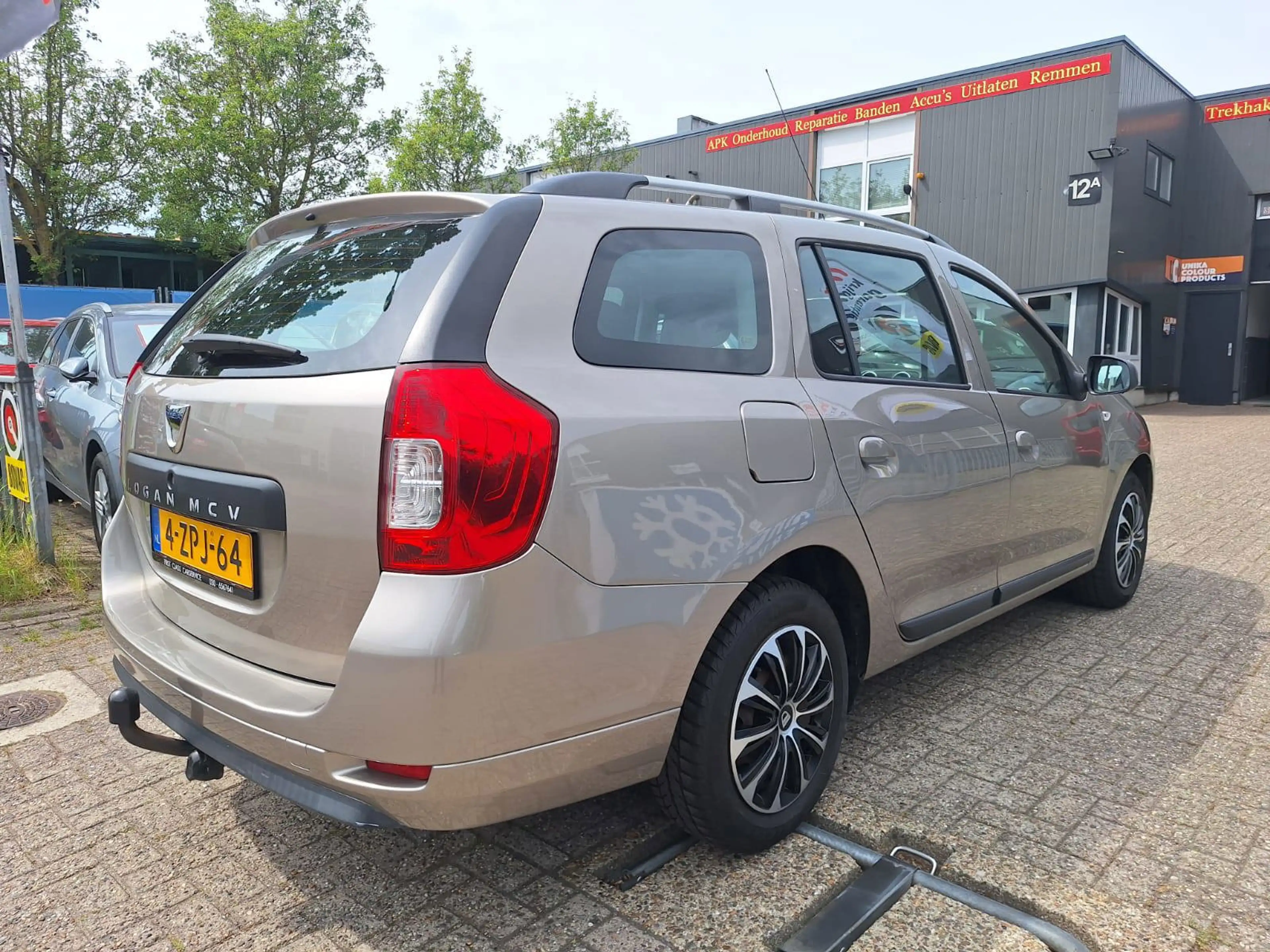 Dacia Logan MCV 0.9 TCe Lauréate | Nwe APK | Airco | Trekhaak — photo 6
