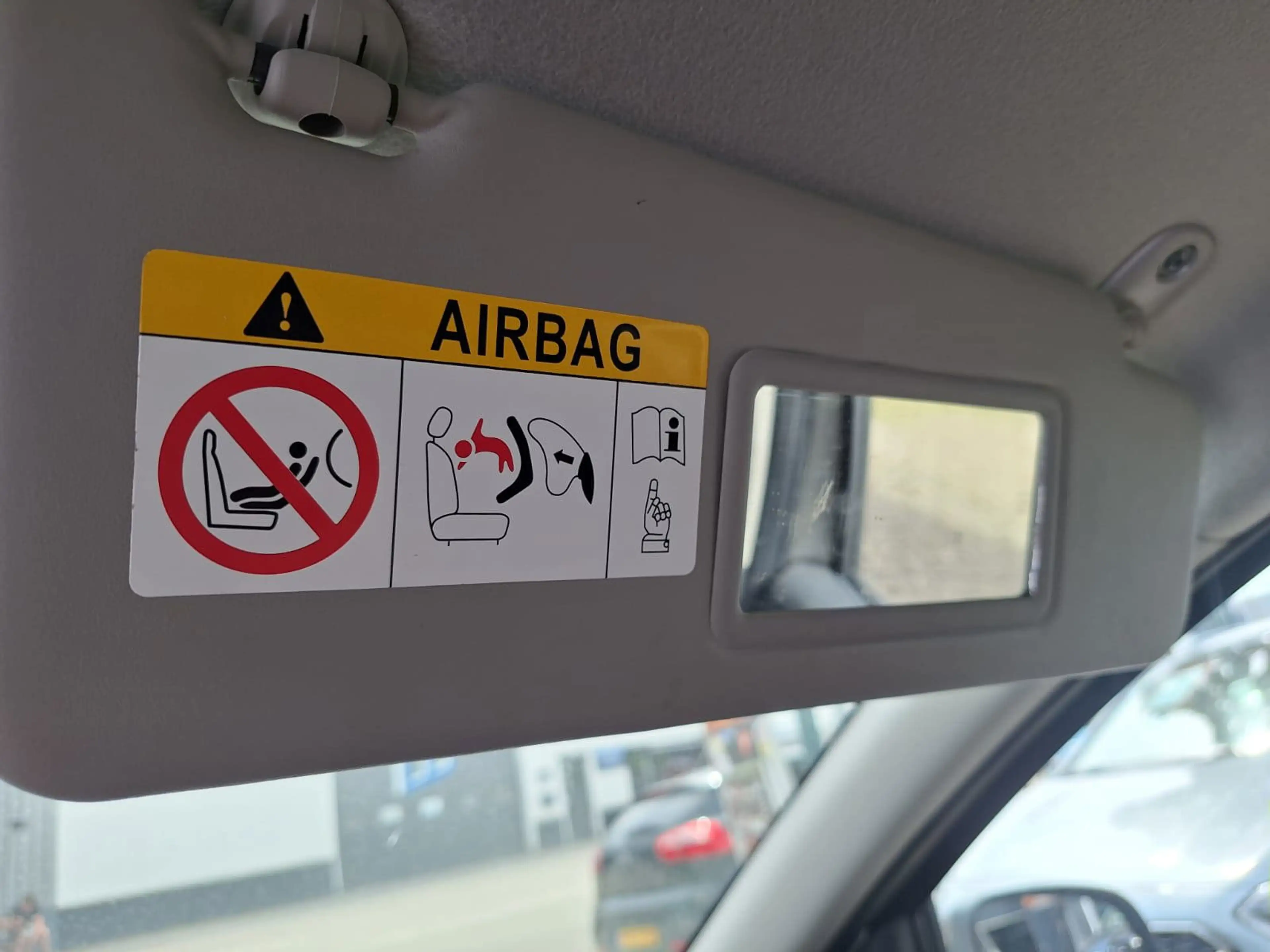 Dacia Logan MCV 0.9 TCe Lauréate | Nwe APK | Airco | Trekhaak — photo 15
